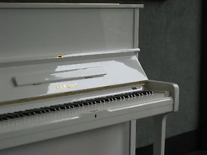 YAMAHA U1 -  Baujahr: 1973 vollständig überholt mit Garantie - weiß