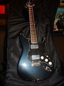 Fender Classic Player HH Stratocaster Electric Guitar Dark Mercedes Blue