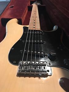Vintage 1978 Fender Stratocaster Rare Blonde Electric Guitar