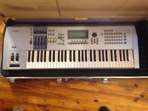 Yamaha original Motif ES6  Synthesizer 61 key keyboard workstation/synth/ARMENS.