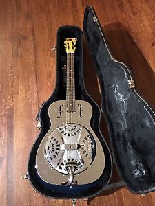 1981 Dobro 33 S Brass Squareneck