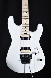 CHARVEL SD1 PRO MOD  SAN DIMAS SD1 2H FLOYD ROSE WHITE GUITAR MINT