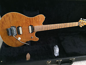 Ernie Ball Music Man EVH 1995 Amber Quilt Top