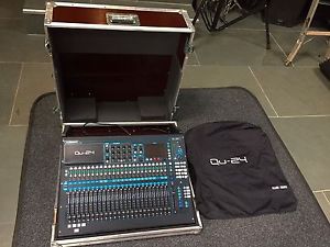Allen and Heath QU24 With Flightcase And Cover