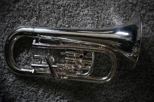 Besson Prestige 2052