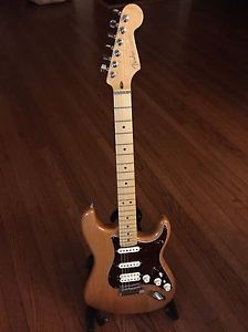 Fender® American Deluxe Stratocaster® HSS Natural Fingerboard Natural Finish