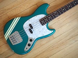 2002 Fender Mustang Bass '69 Vintage RI Ocean Turquoise Competition CIJ Japan