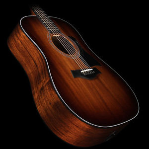 Taylor 2015 Limited 320e Mahogany Top Dreadnought Acoustic/Electric Guitar