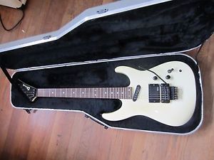 RARE! 1988 Charvel Model 5fx 5 fx With Original Case