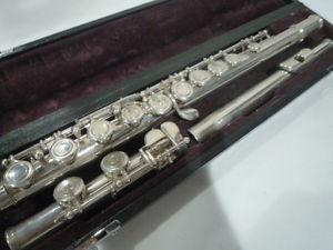 YAMAHA YFL-514 in very good condition flute from Japan