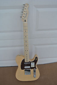 2015 FENDER NASHVILLE DELUXE SERIES TELECASTER GUITAR in WHITE BLONDE! LOT #C724