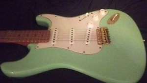 Fender USA Stratocaster custom.. surf green. All gold plated.. not a scratch