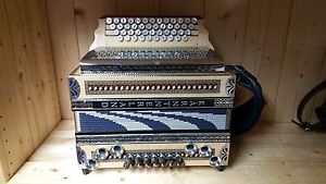 Steirische Harmonika Kärntnerland Schwarz Modell Zillertal