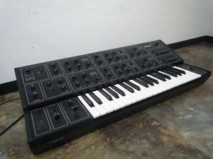 YAMAHA CS-15 in very good condition from Japan hard case