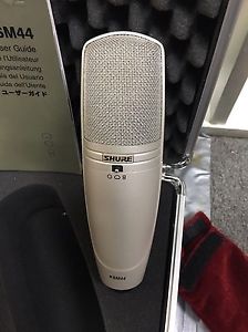 Shure KSM44 Dynamic Cable Professional Microphone