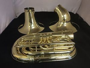 King USA 2341W Bb 4/4 Tuba 4 Valve. Detachable Upright & Bellfront Bell. Cases
