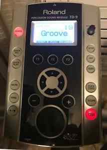 Roland TD-9 VDrum Kit with Drum Stand and Bass Pedal