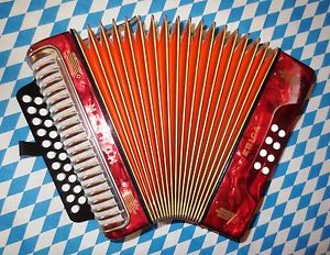 Vintage Accordion Hohner Erica in C/F - real great condition - MADE IN GERMANY!