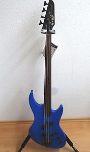 Guild Pilot fretless Blau E - Bass 4 Saiter Original USA guter Zustand