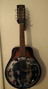 1990 Stars and Moon Dobro mandolin  good condition. Fun to play