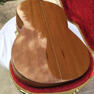 1970 Garcia Concert Classical Guitar with a beautiful Case, Rare, Japan