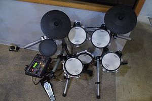 Roland TD-8 V Drum Kit