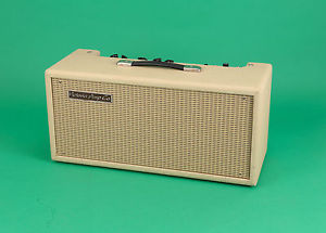 Victoria Amp Company REVERBERATO tube reverb unit and vibrato