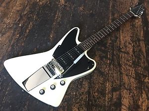 Fret-King Esprit III Vintage Blanco Guitarra Eléctrica Con Acolchada Carpeta