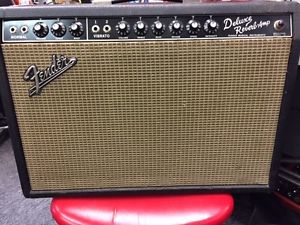 1965 Fender Deluxe-Reverb Amp Electric Guitar Amplifier (Original Vintage)