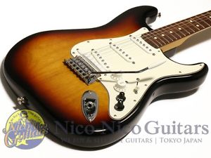 Fender Mexico 2011 VG Stratocaster (Sunburst/R) Electric Free Shipping