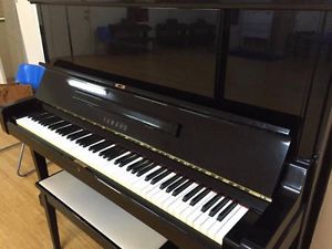 Yamaha UX3 Acoustic Upright Piano