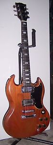 Gibson SG 1973 Vintage . NEW INFORMATION and NEW PRICE . Great Guitar ..
