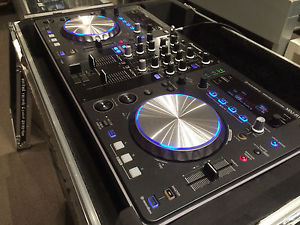 Pioneer XDJ-R1 DJ System - Mixer CD USB Turntables Controller with Flight Case