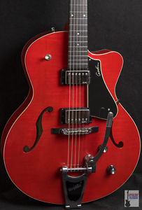 Mint Godin 5th Avenue Uptown GT Red w/Bigsby - Ships Worldwide