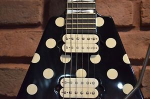 NOS Harpoon V Abstract Polka Dotted Black White Electric Guitar Randy Rhoads