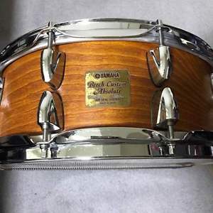YAMAHA Beech Custom Absolute Vintage Snare Drum 14 x 5.5 from Japan F/S