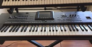 Korg Pa3X 61 Keyboard Workstation 256 Mb Ram