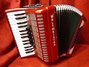 NEW Weltmeister Piano Accordion Juwel Red Sparkle LMM 30 / 72