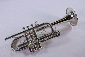 Yamaha YTR-6610S Professional Trumpet in Eb NICE  QuinnTheEskimo