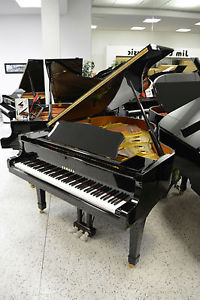 Yamaha GRAND PIANO G2 5'8 BLACK POLISH