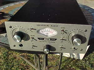 UNIVERSAL AUDIO 710 TWIN-FINITY MICROPHONE TUBE PREAMP  PRE AMP NICE CONDITION!