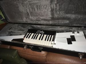 Williams V2 Keytar with hardshell case - Unusually Rare!