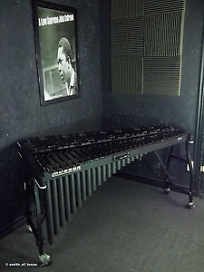 Musser M31  4 Octaves Kelon Marimba Xylophone   Later Model!!!