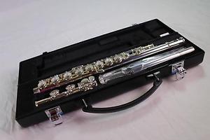 Yamaha YFL-282 Student Model Flute MINT! QuinnTheEskimo