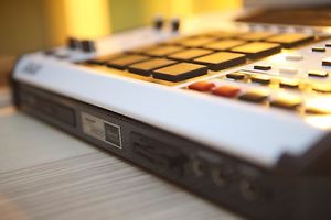 Akai MPC2500 special edition sequencer