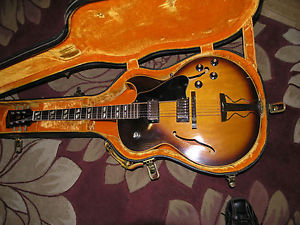 VINTAGE 1967 GIBSON ES 175