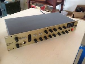 SPL Channel One Tube Amp -  Preamp Channel Kompressor EQ De-Esser