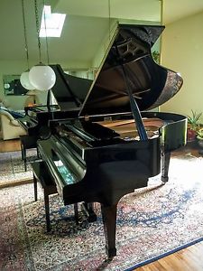 1977 Kawai KG-2C Series 5'10" Grand Piano Polished Ebony