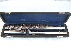 FLUTE TRAVERSIERE M.MOYSE  COUESNON MONOPOLE N° 36278 ANCIENNE