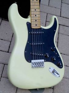 1979 Fender Stratocaster a gorgeous factory Hardtail in Museum Quality !